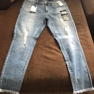 NWT -Seven7 Jeans